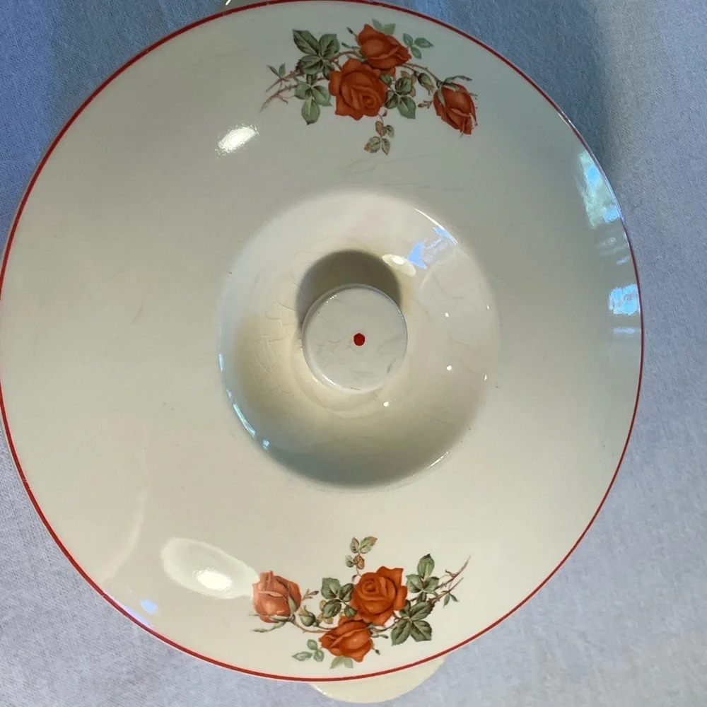 Vintage Casserole Dish Round Covered.Ceramic Made In USA.Universal Cambridge